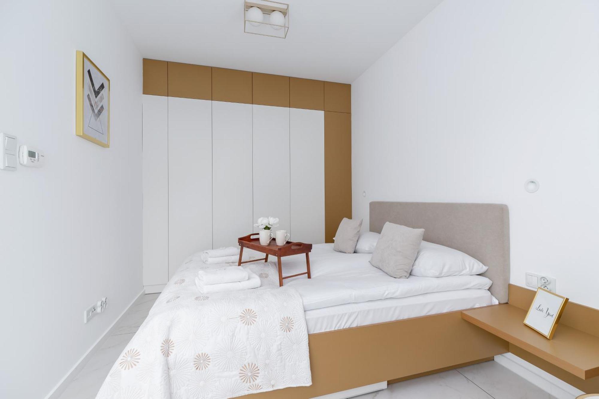 Kraków Apartment near Opera Krakowska by Renters Prestige Exterior foto